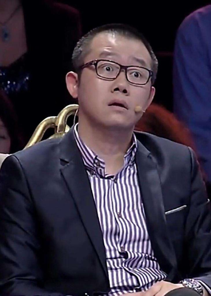 李小璐与贾乃亮跨界合作展现多元魅力新动态发布