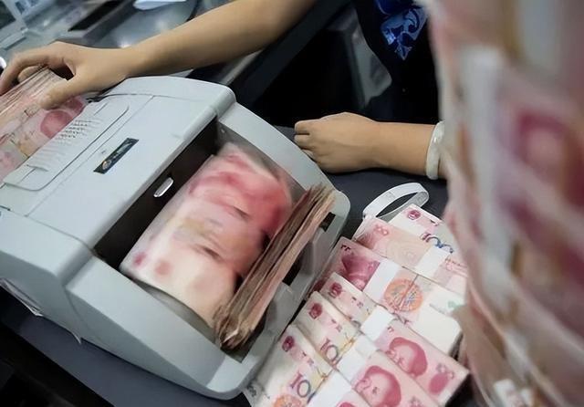 最新退休年龄政策解读，2025年视角下的退休新动向